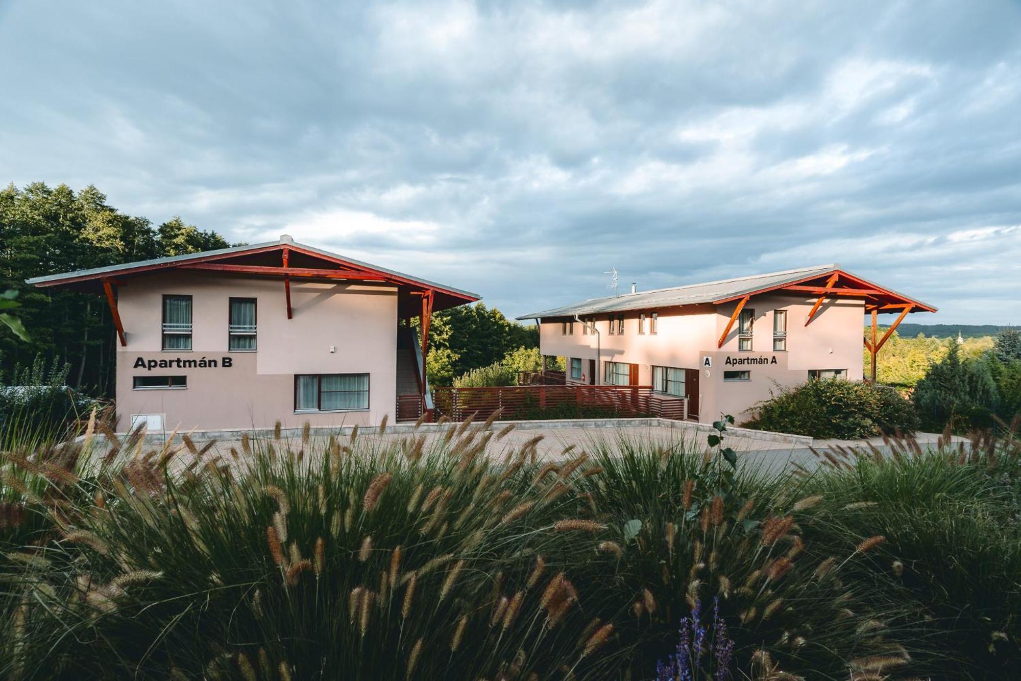 Apartman A5 Pro 3 Osoby - Moninec - Celorocne Buitenkant foto